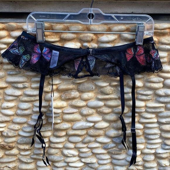 Fleur du Mal Black Butterfly Garter Belt. Size Small (2). New with Tag (NWT)! - Picture 8 of 16